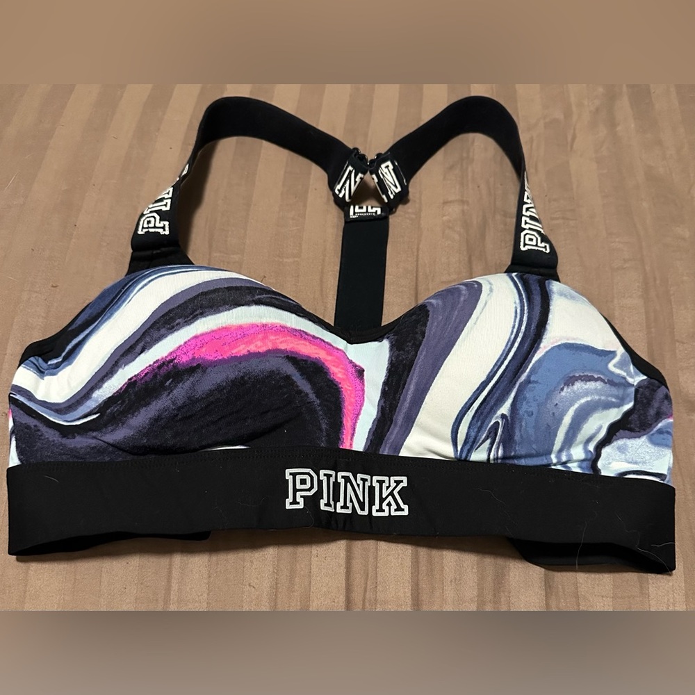Sold on Ⓜ️ Victoria's Secret PINK Ultimate Push-up Sport Sports bra size M